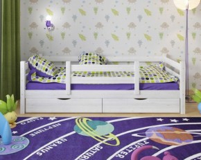 Детская кровать из массива березы Соня-5 (Белый/Лак) в Чебаркуле - chebarkul.ok-mebel.com | фото