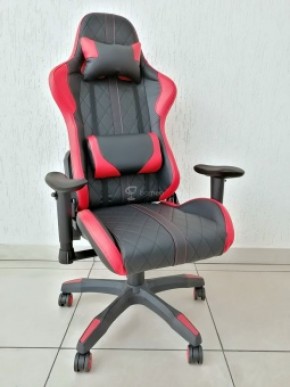 Кресло геймерское Barneo K-52 (черная экокожа красные вставки) в Чебаркуле - chebarkul.ok-mebel.com | фото