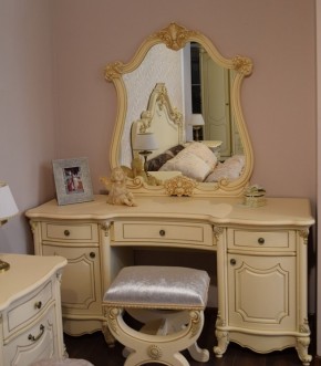 Туалетный стол + Зеркало Мона Лиза (крем) в Чебаркуле - chebarkul.ok-mebel.com | фото 6